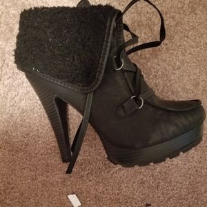 Ankle booties
